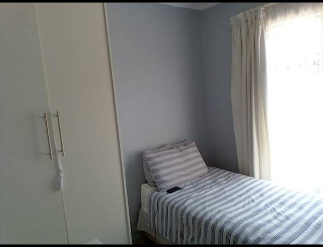 3 BEDROOM HOUSE FOR SALE IN PROTEA GLEN EXT